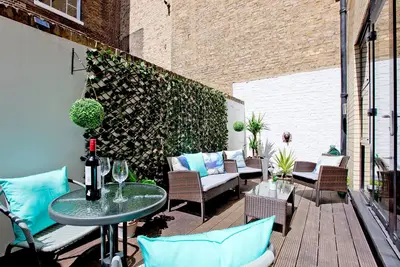 Image de Three Bedroom Mews House In Marylebone