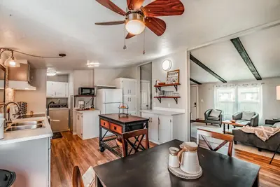 Image de Escape to a beautiful country getaway