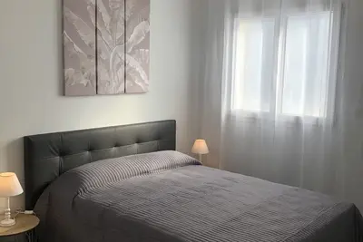 Image de L 'Alivu étage de villa avec piscine commune