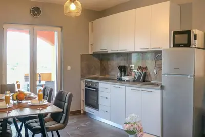 Image de Appartement de vacances Privlaka pour 1 - 5 personnes avec 2 chambres à coucher - Appartement de vac