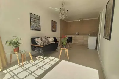 Image de beautiful and comfortable apartment just few minutes to downtown