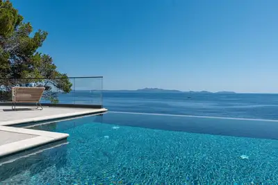 Image de Beachfront Villa Aquamarin with Pool