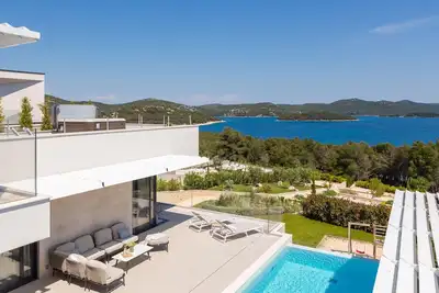 Image de Luxury Villa Aquila with Pool