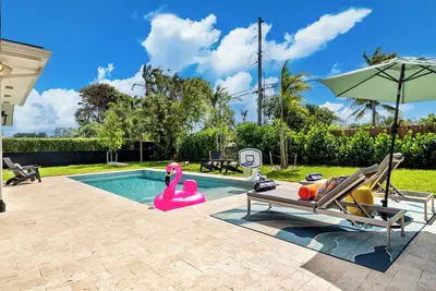 Image de NewHeatedPool/Walk2Beach/BeachShuttle/Gameroom/Bbq*