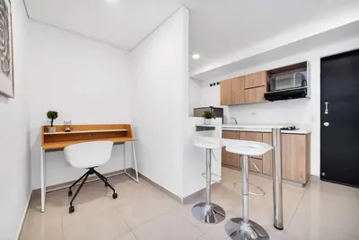Image de Oslo 604b · 1 Br Modern Apt near El Tesoro