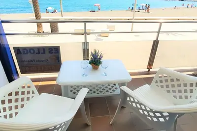 Image de Appartement 3 chambres en bord de mer à Llançà , proche plages et activités