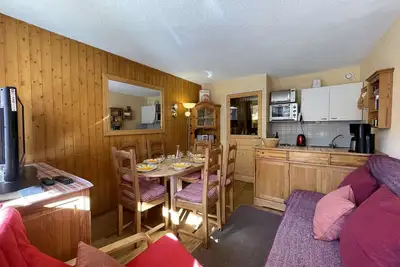 Image de Appartement cosy 6 pers à Montgenèvre, pied des pistes, parking, proche centre et Esf