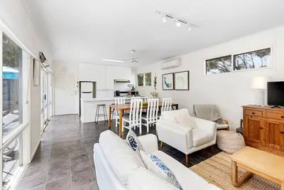 Image de Hitchcock Holiday House