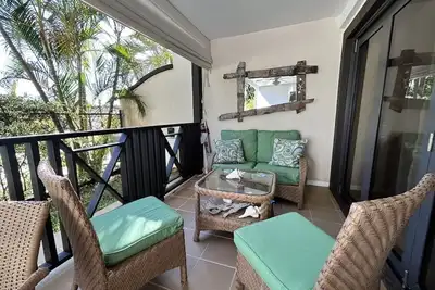 Image de pied-a-terre, stunning, close to the Holetown beach and amenities