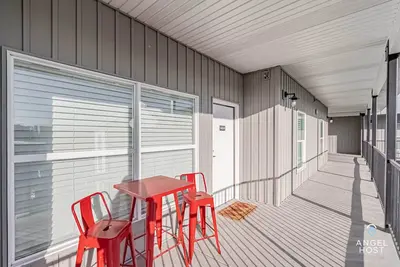 Image de Family & Friends Stay, Walkable Location+Amenities