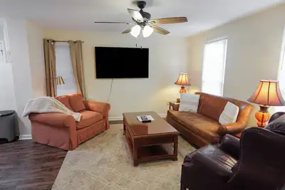 Image de 3br Apt - Perfect Location | Clemson Games & Visits