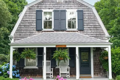 Image de Historic Home in Prime Osterville Village Location: Three bedrooms, Sleeps 6