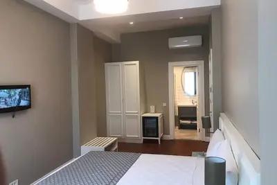 Image de 1 minutes to İstiklal Street Taksim - comfort double room