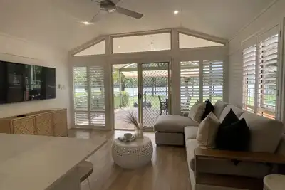Image de Private modern waterfront cabin - Hawkesbury River