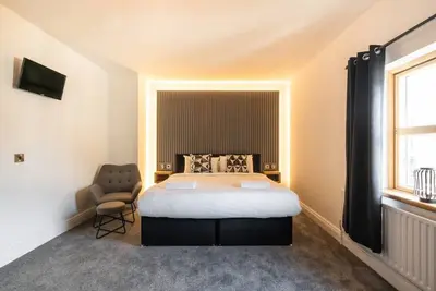 Image de Castle Hume No. 9 · Escape Ordinary at Castle Hume No. 9 - Luxury Home