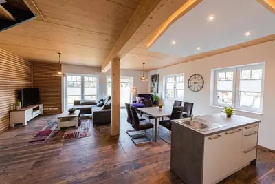 Image de Vacation home \"Juist\" with 105sqm - in the vacation park HarkebrĂĽgge