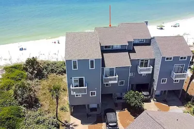 Image de Gulf Front on Cape San Blas, Updated with Amazing Views! Sleeps 7 - Dog Friendly