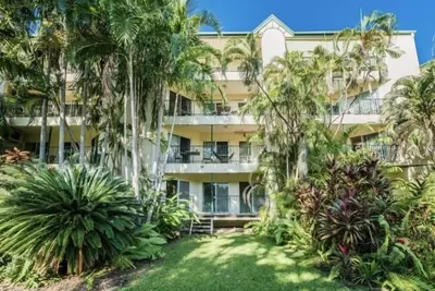 Image de Ground Floor 2-Bed Tropical Oasis at the Botanic Gardens