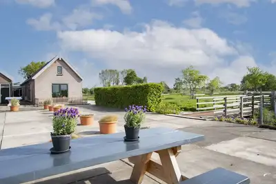 Image de Heerlijk Appartement met Uitzicht Over de Weilanden. Midden in het Groene Hart