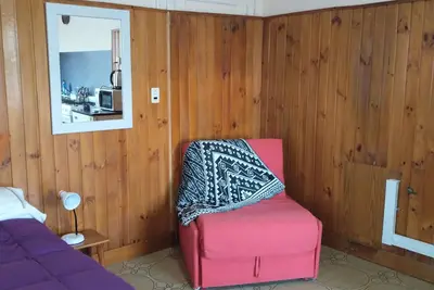 Image de Comfortable studio 5 minutes from downtown!