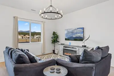 Image de Charming Home With View Of San Francisco Peaks W/hot tub