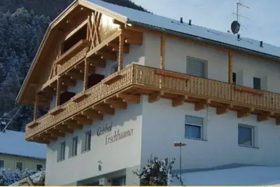 Image de Gutshof Erschbaumer in the Kronplatz ski area