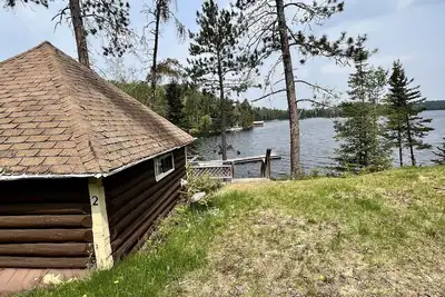 Image de Rare 1930's Lakeside Log Cabin with shared hot tub and sauna!