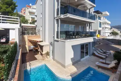 Image de Apartments Aqua - Two Bedroom Apartment with Terrace and Sea View