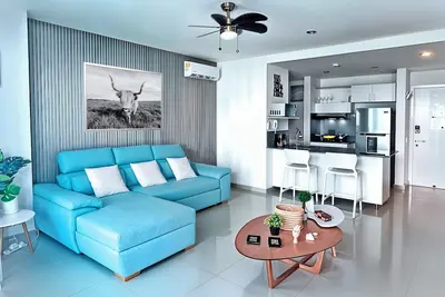 Image de Beach Apartment in Morros ultra Condo + King bed