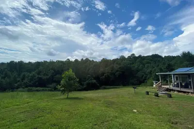 Image de Off Grid Mountain Cabin Getaway Near Hanging Rock!