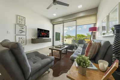 Image de 1 Br Condo w/ Ocean View Infinity Pool