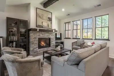 Image de Spend Fall at Mammoth Lakes! Modern Townhome, Views of Creek and Mountains