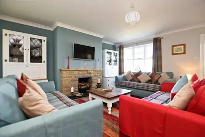Image de Armstrong Cottages No22, pet friendly, with a garden in Bamburgh