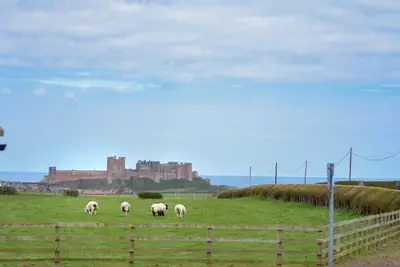 Image de Dryden Cottage, family friendly, with a garden in Bamburgh