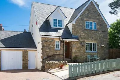Image de Castlewood, pet friendly, country holiday cottage in Bamburgh