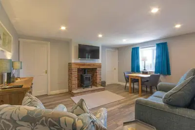 Image de Dairymaid'S Cottage, romantic, with a garden in Amble