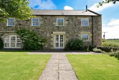 Image de Budle Sands, pet friendly, country holiday cottage in Bamburgh