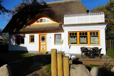 Vacations under the thatch***** quiet, retro-look apartment in the center of Wieck