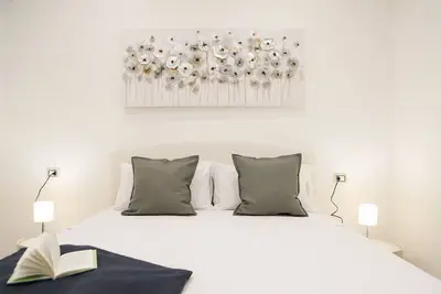 Image de Cozy Apartment in Piazza Cavour by Wonderful Italy