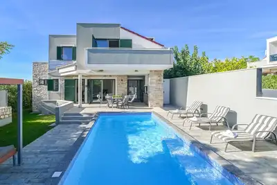 Image de Villa Thalia with a private pool