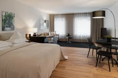 Image de New! modern studio apartment in the center of Merano