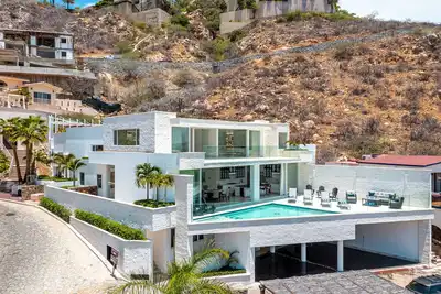 Image de Bayview Villa @ Pedregal Cabo / 6 Bedroom 6. 5 Bathrooms