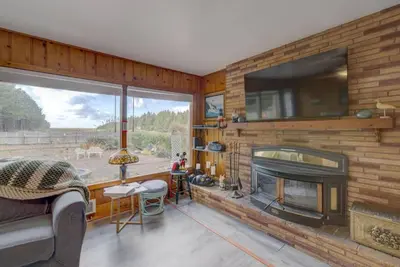 Image de Garden Shores - Cozy Oceanfront Home You'll Love