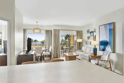 Image de (Available Only Dec 8-10) Stunning 2 Br 2 Bath Villa And Soothing Lagoon Pool