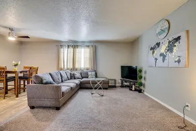 Image de Gorgeous & Clean | Parking | Pool near the At&T Stadium