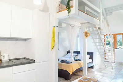 Image de Captivating and Large Studio in Vrboska, Croatia