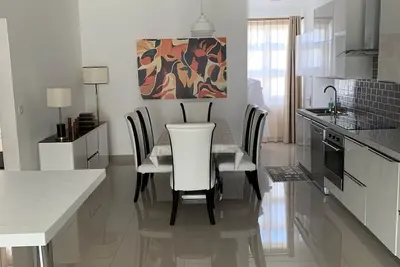 Image de New apartment, 100 m from the beach