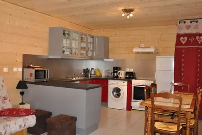 Image de Appartement en chalet avec Multi Pass à 3€/jour, rez-de-chaussée, parking, proche Portes du Soleil