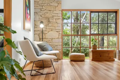 Image de Yirrip House - Nestled on the edge of National Park