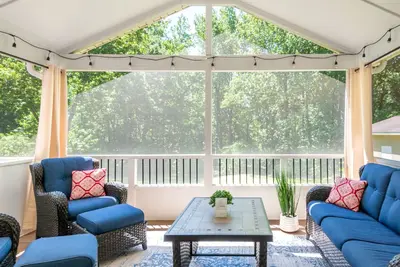 Image de Concord Haven - Screened Porch Private Getaway
